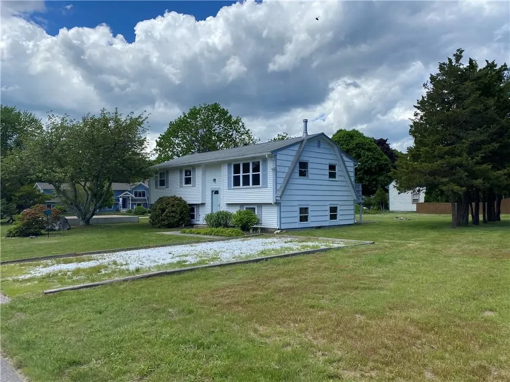 30 Steamboat Street Jamestown RI 02835
