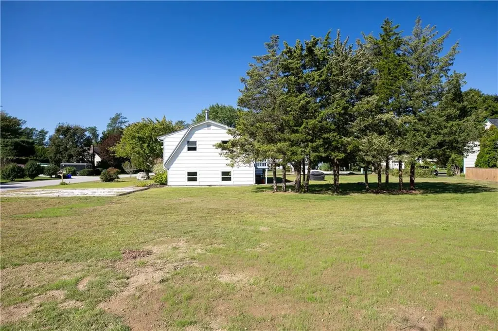 30 Steamboat Street Jamestown RI 02835