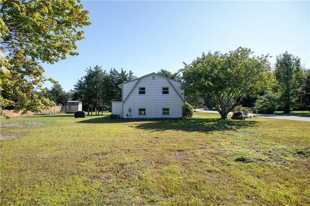 30 Steamboat Street Jamestown RI 02835