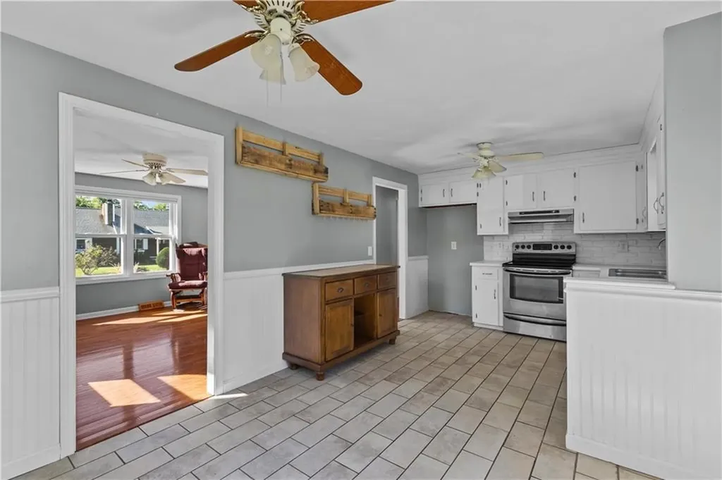 30 Steamboat Street Jamestown RI 02835