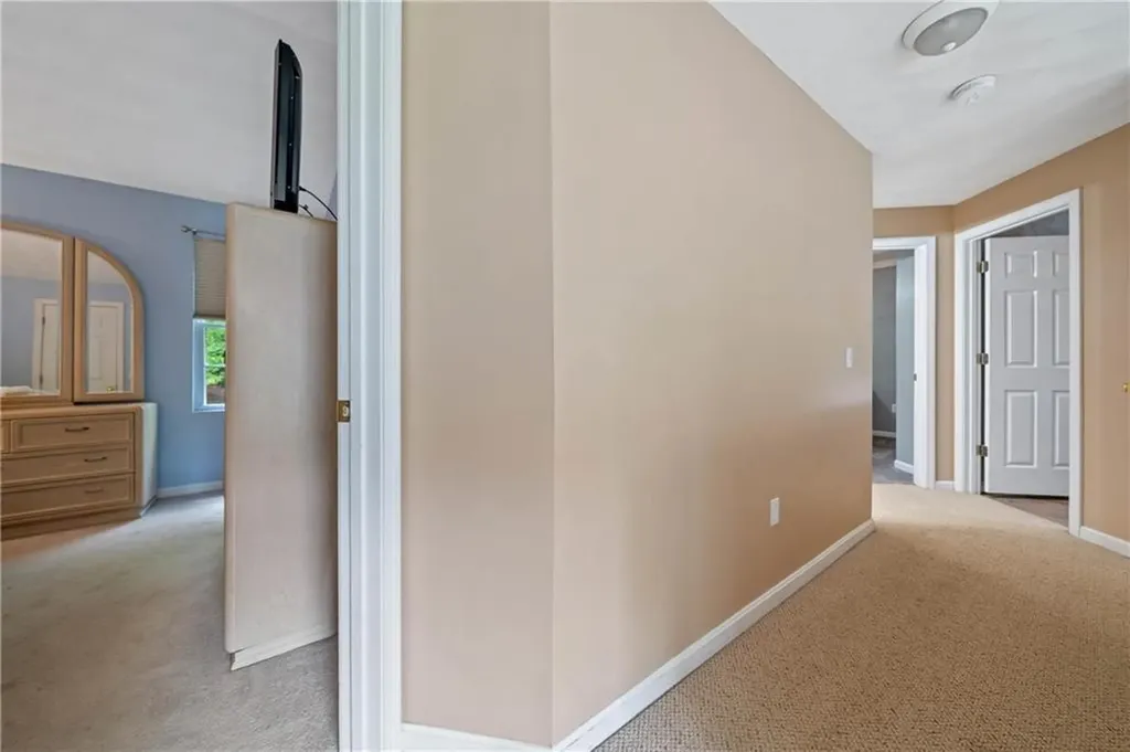 32 Cobblestone Terrace Coventry RI 02816