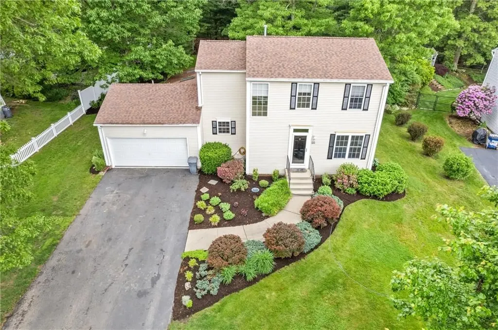 32 Cobblestone Terrace Coventry RI 02816