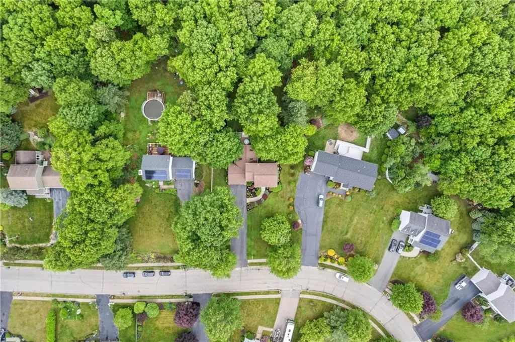 32 Cobblestone Terrace Coventry RI 02816