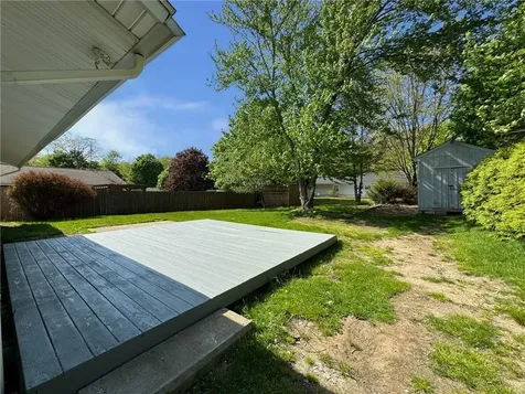 4 Abbey Lane Foster RI 02825