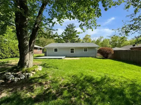 4 Abbey Lane Foster RI 02825