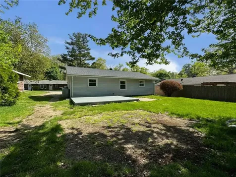 4 Abbey Lane Foster RI 02825