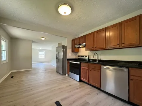 4 Abbey Lane Foster RI 02825