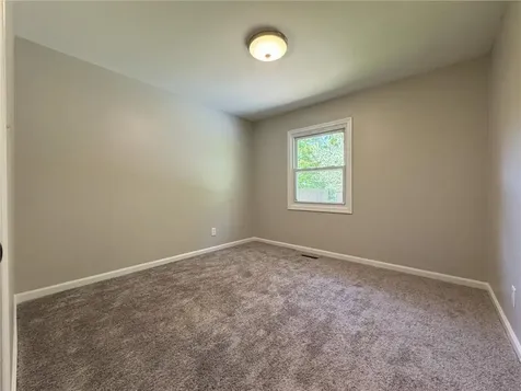 4 Abbey Lane Foster RI 02825