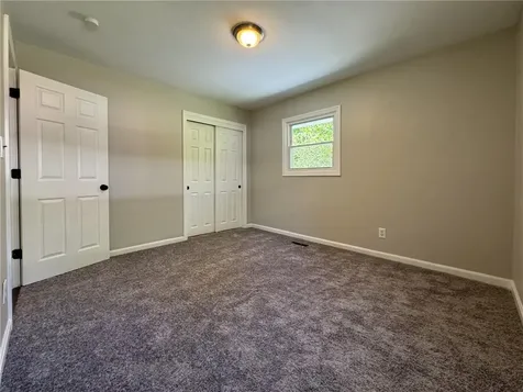 4 Abbey Lane Foster RI 02825