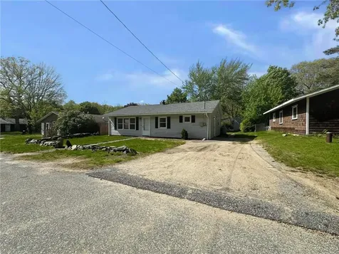 4 Abbey Lane Foster RI 02825