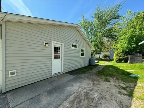 4 Abbey Lane Foster RI 02825