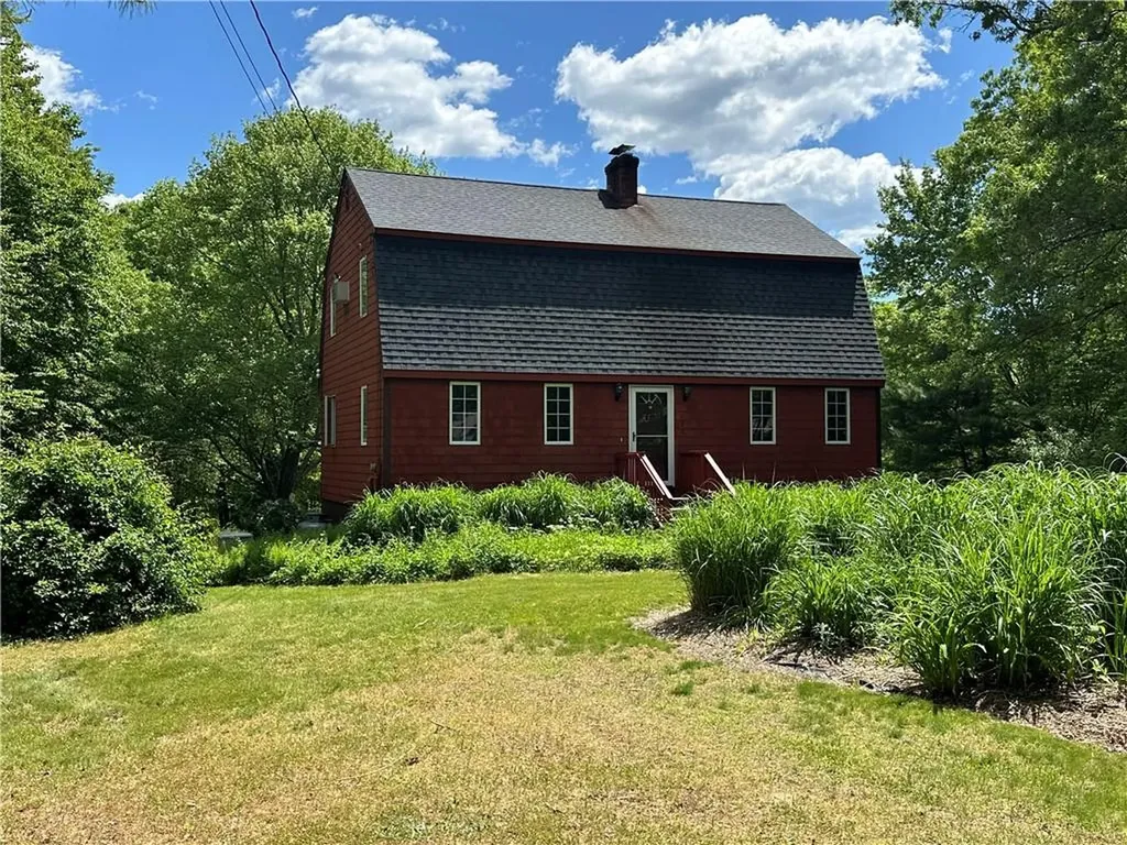 140 North Road Hopkinton RI 02833
