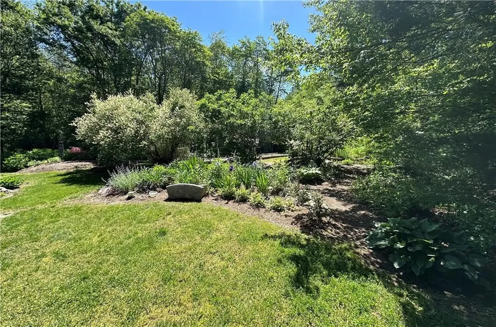 140 North Road Hopkinton RI 02833