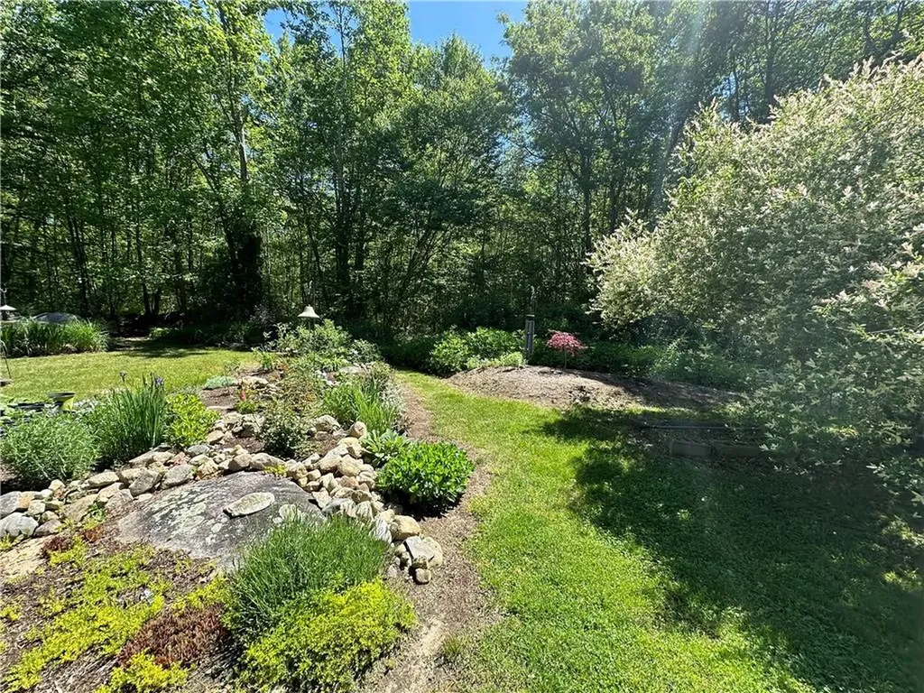 140 North Road Hopkinton RI 02833