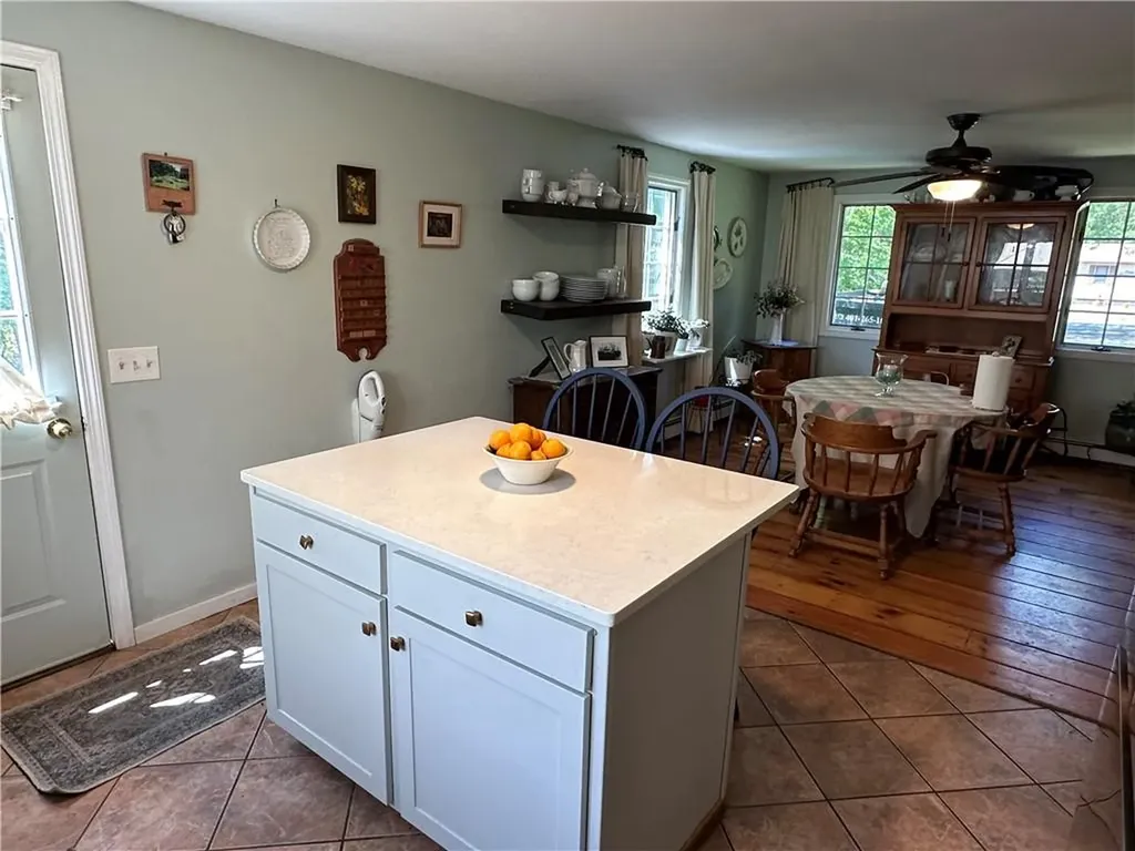 140 North Road Hopkinton RI 02833