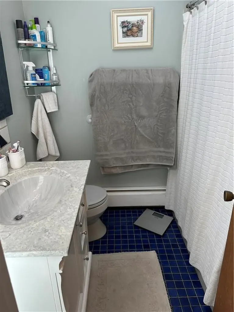 140 North Road Hopkinton RI 02833
