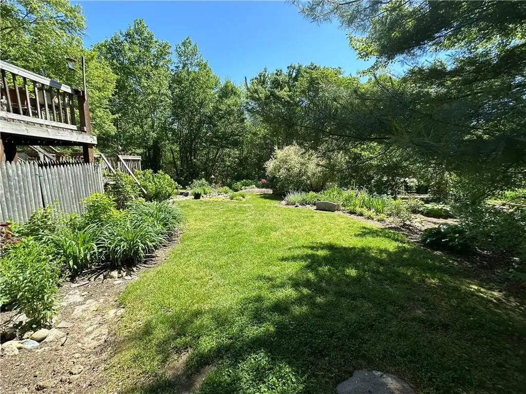 140 North Road Hopkinton RI 02833