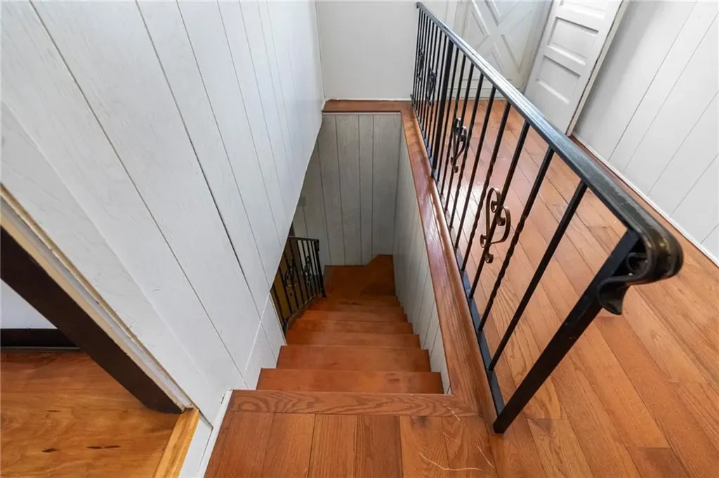 66 Leslie Street Cranston RI 02910