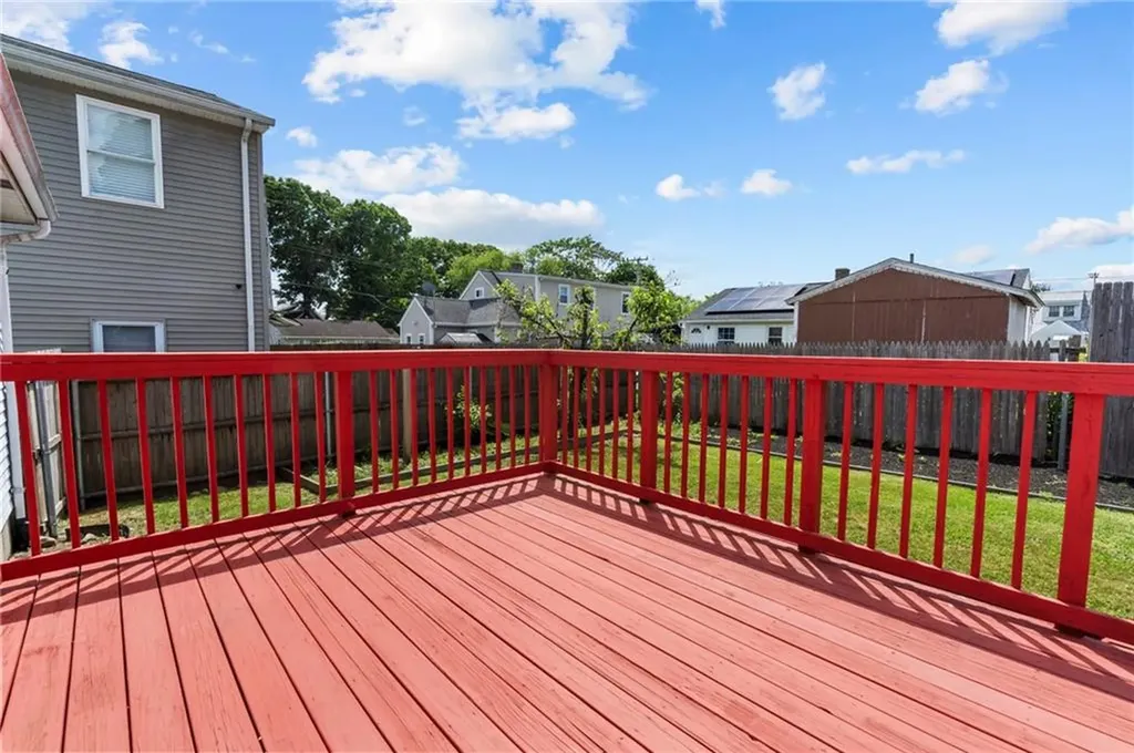 66 Leslie Street Cranston RI 02910