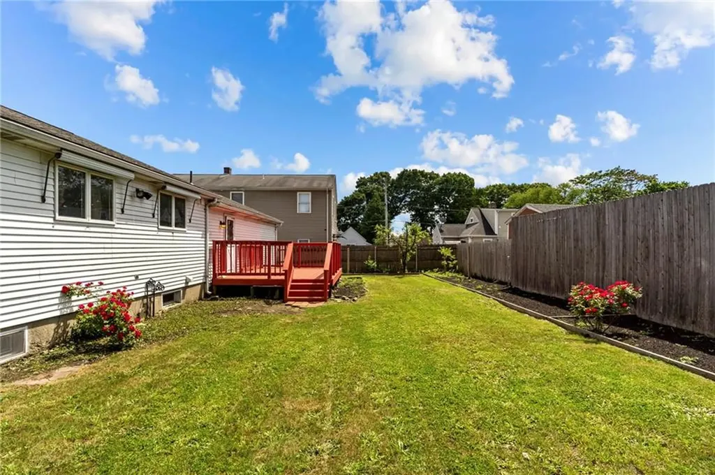 66 Leslie Street Cranston RI 02910