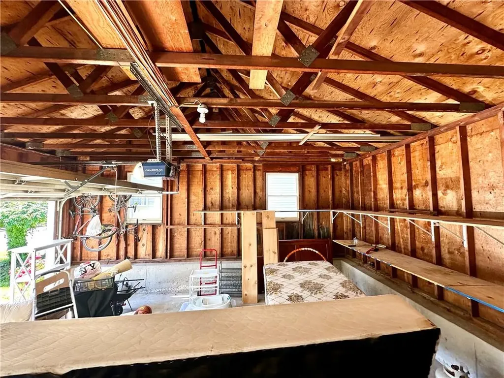 66 Leslie Street Cranston RI 02910