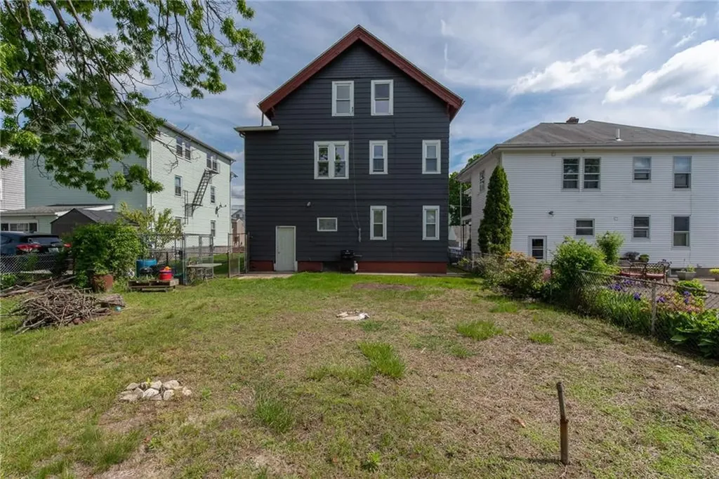 22 Chambers Street Cumberland RI 02864