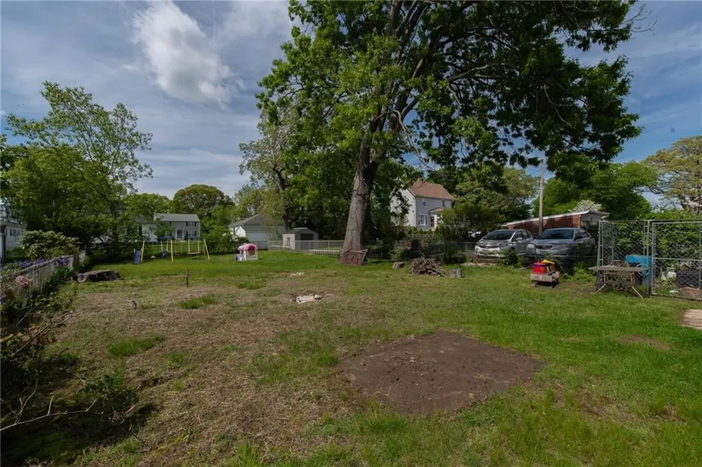 22 Chambers Street Cumberland RI 02864