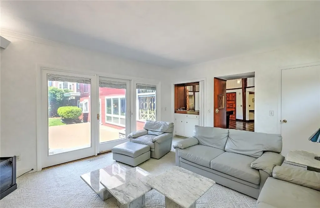 33 Intervale Road Providence RI 02906