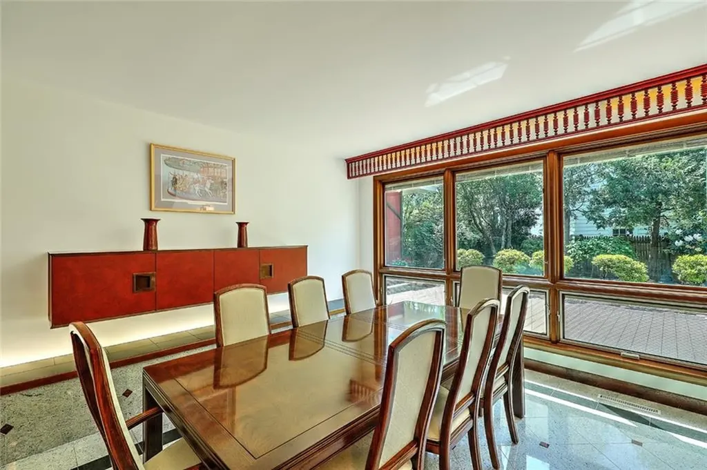 33 Intervale Road Providence RI 02906
