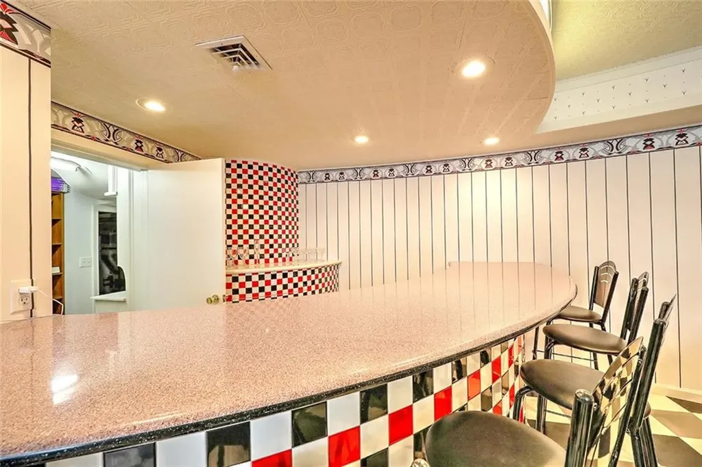33 Intervale Road Providence RI 02906