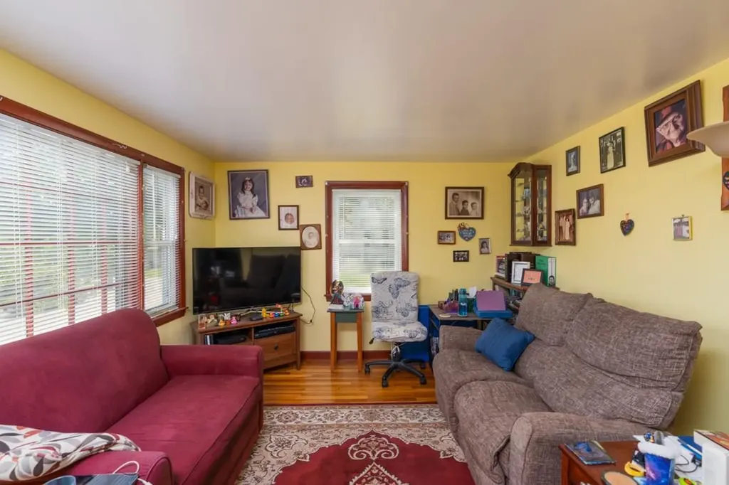 8 Scenic View Drive Smithfield RI 02917