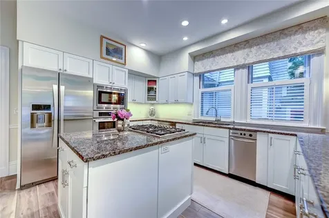 82 Keene Street Providence RI 02906