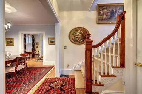 82 Keene Street Providence RI 02906