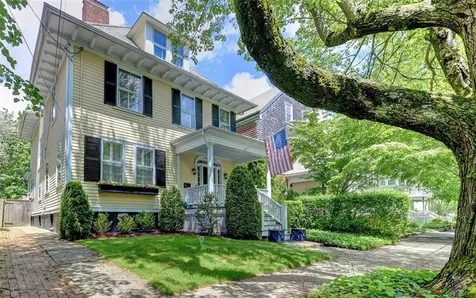 82 Keene Street Providence RI 02906