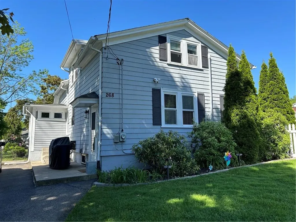 268 Olney Arnold Road Cranston RI 02921