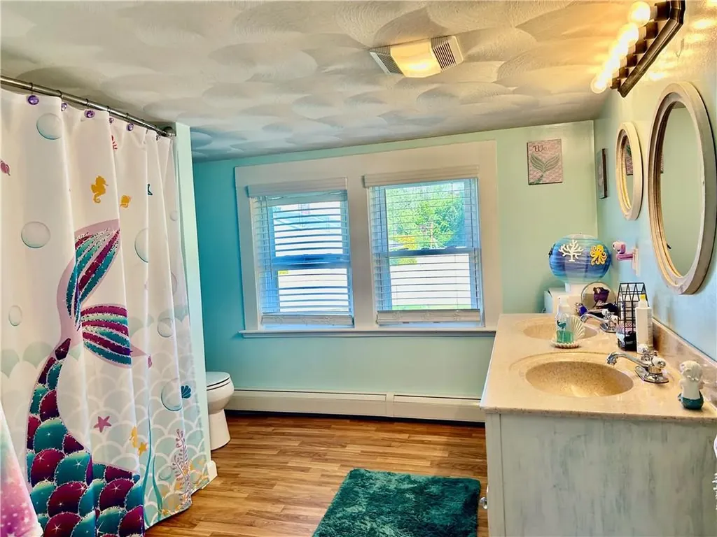 268 Olney Arnold Road Cranston RI 02921