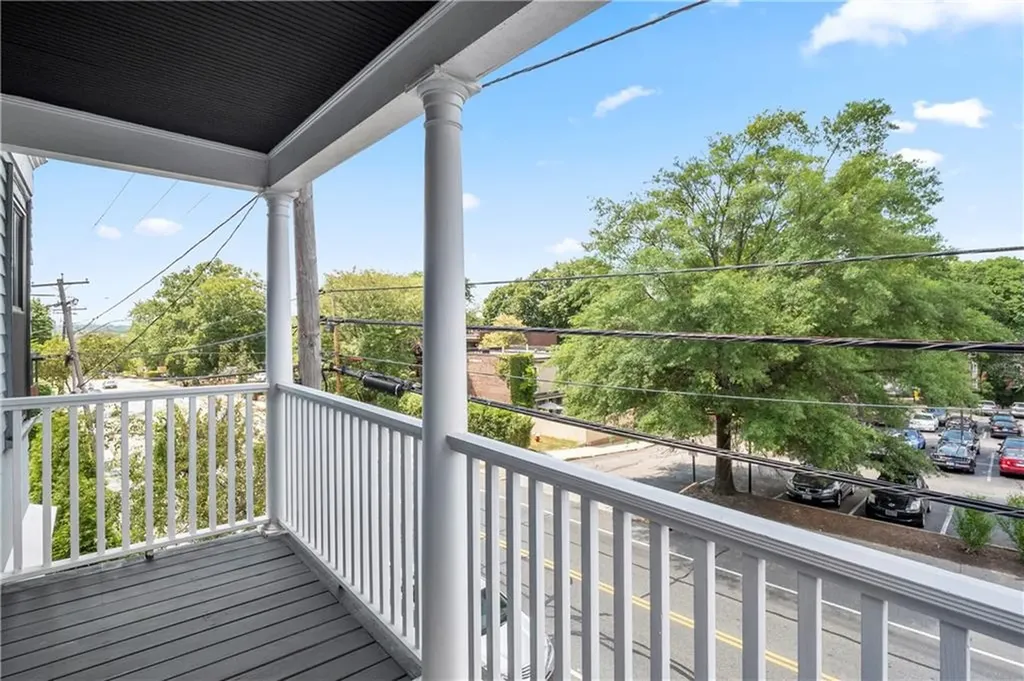 71 Olney Street Providence RI 02906