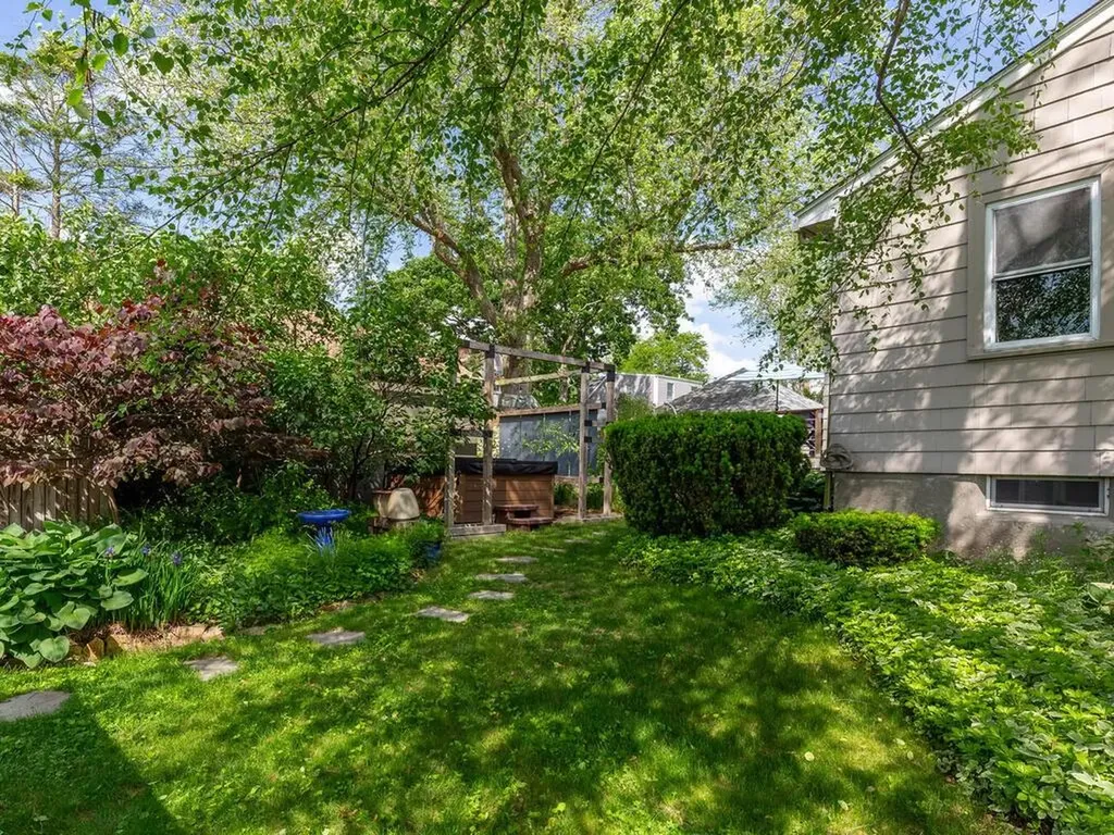 133 Tallman Avenue Cranston RI 02910