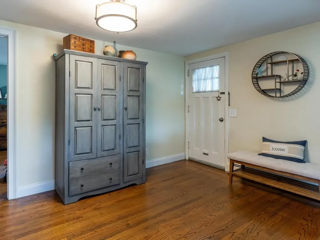 133 Tallman Avenue Cranston RI 02910