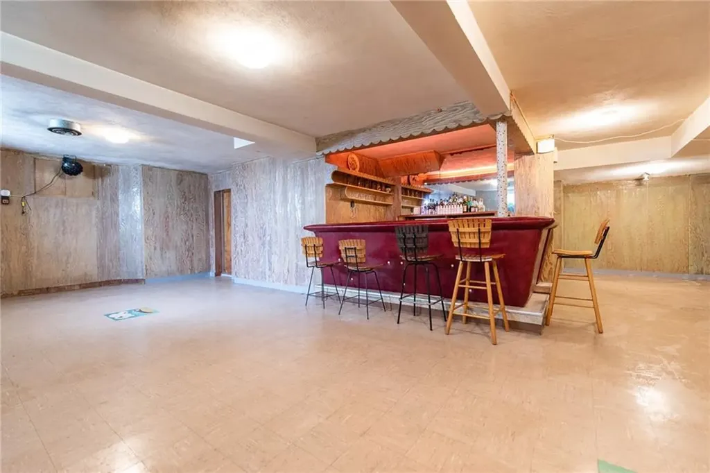 255 Norwood Avenue Cranston RI 02905