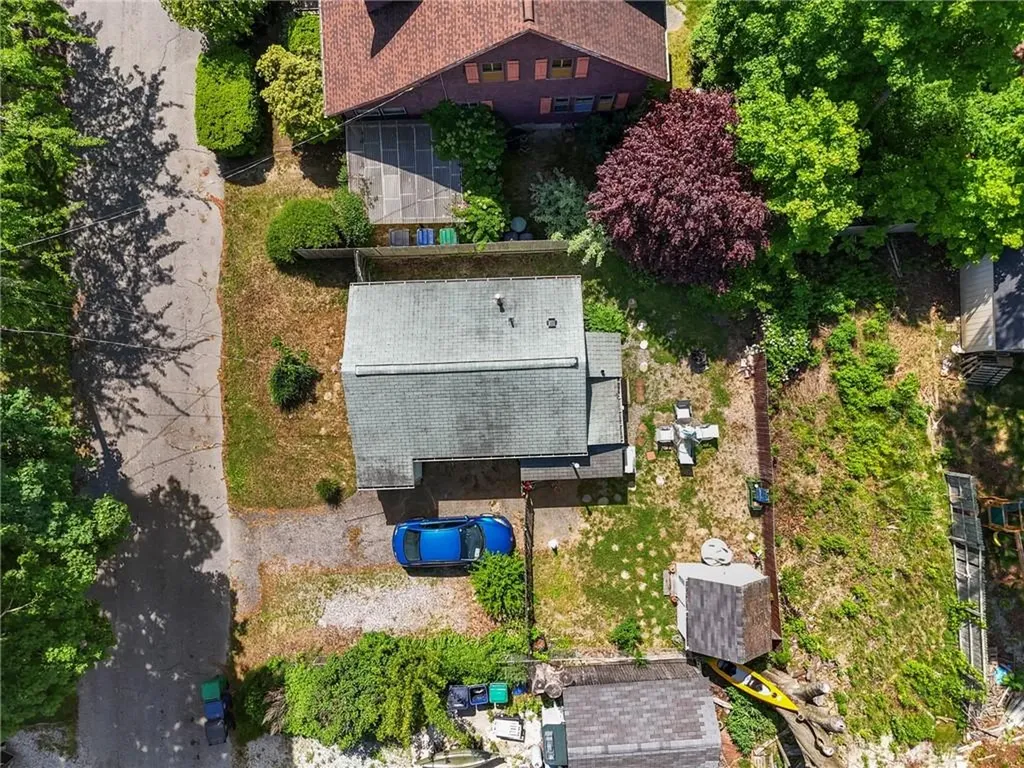 15 Corwin Avenue Warwick RI 02889