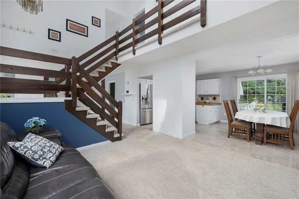92 Wisteria Drive Coventry RI 02816