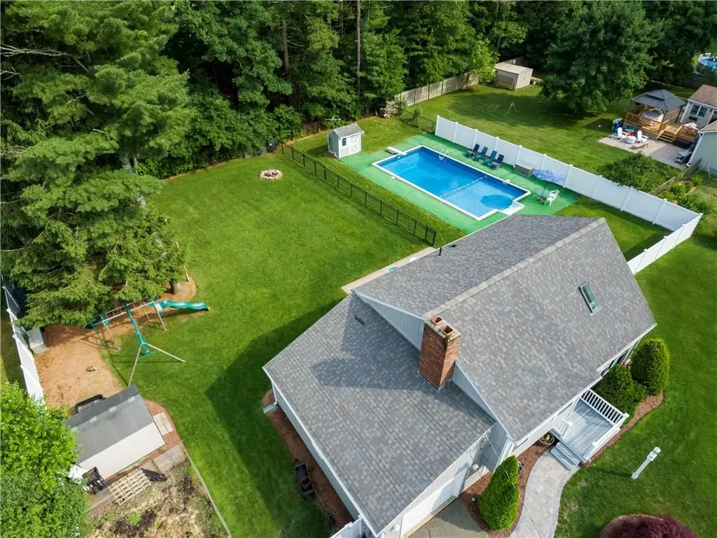 92 Wisteria Drive Coventry RI 02816