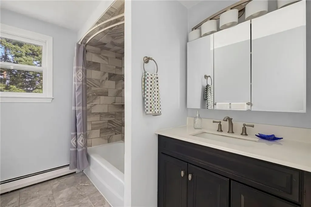 92 Wisteria Drive Coventry RI 02816