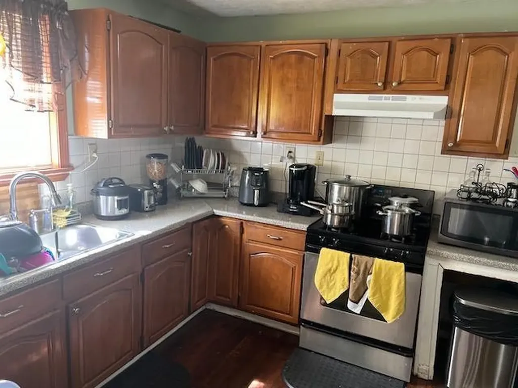30 Sumner Street Pawtucket RI 02860