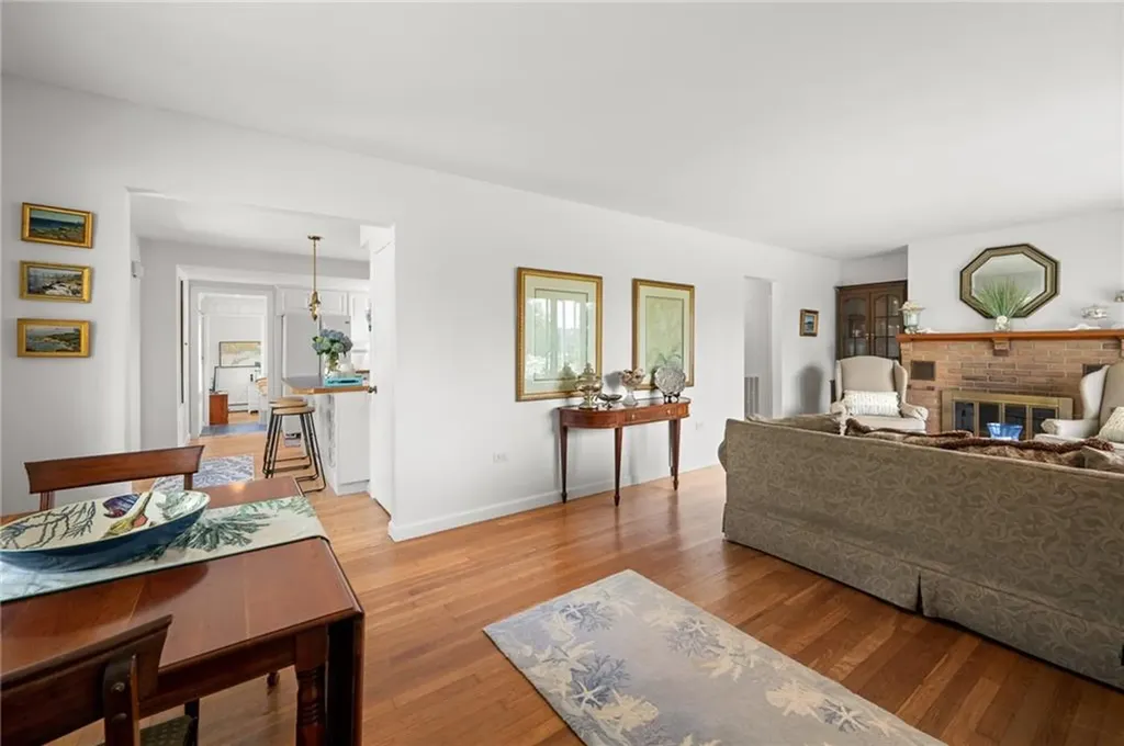 25 Champlin Drive Westerly RI 02891