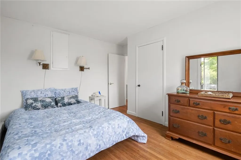25 Champlin Drive Westerly RI 02891