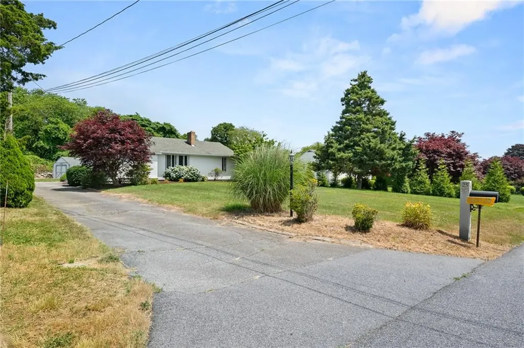 25 Champlin Drive Westerly RI 02891