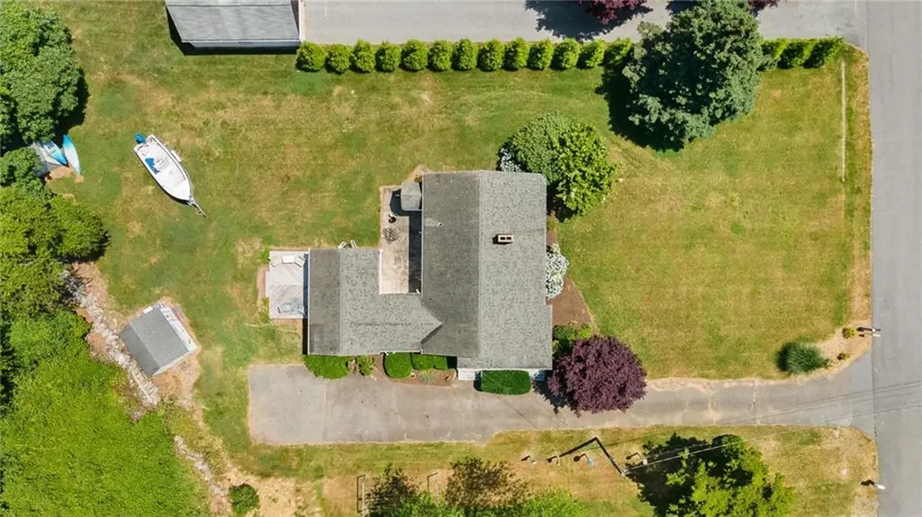 25 Champlin Drive Westerly RI 02891