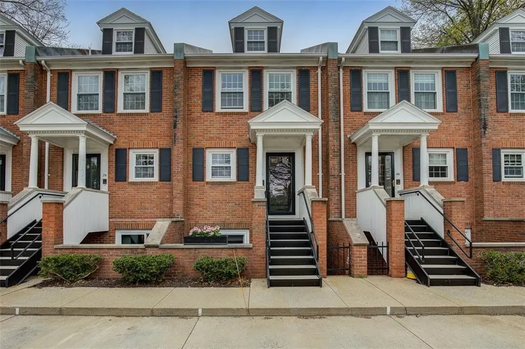 546 Angell Street Providence RI 02906